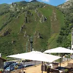 La Casona De Llerices Отель 3*