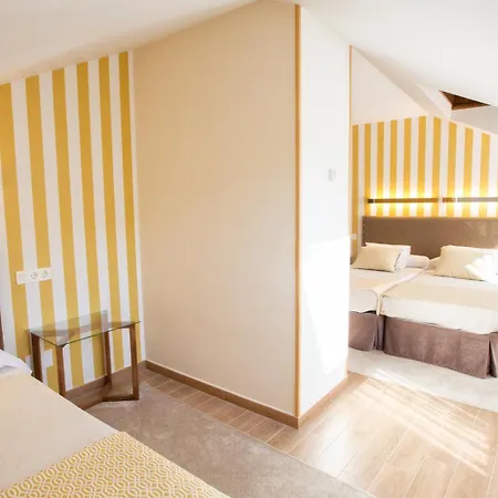 Hotel La Casona De Llerices 3*