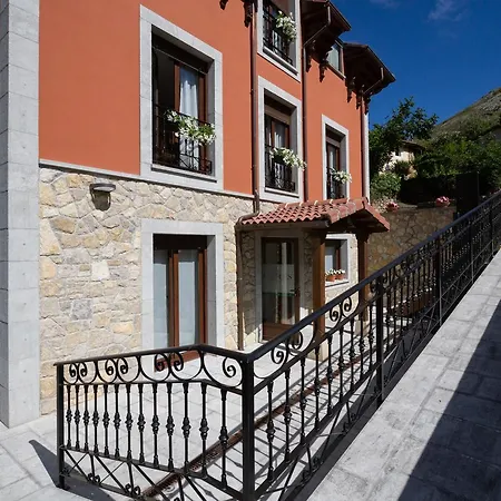 La Casona De Llerices Szálloda Onís