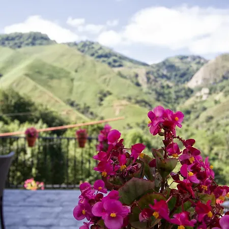 Hotel La Casona De Llerices